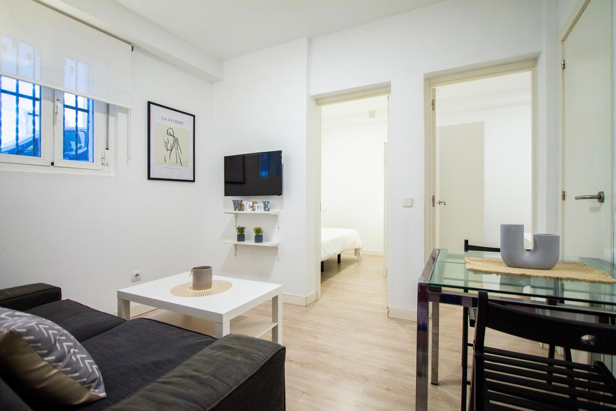 Apartamentos Tetuan Sandino Madrid Exterior photo