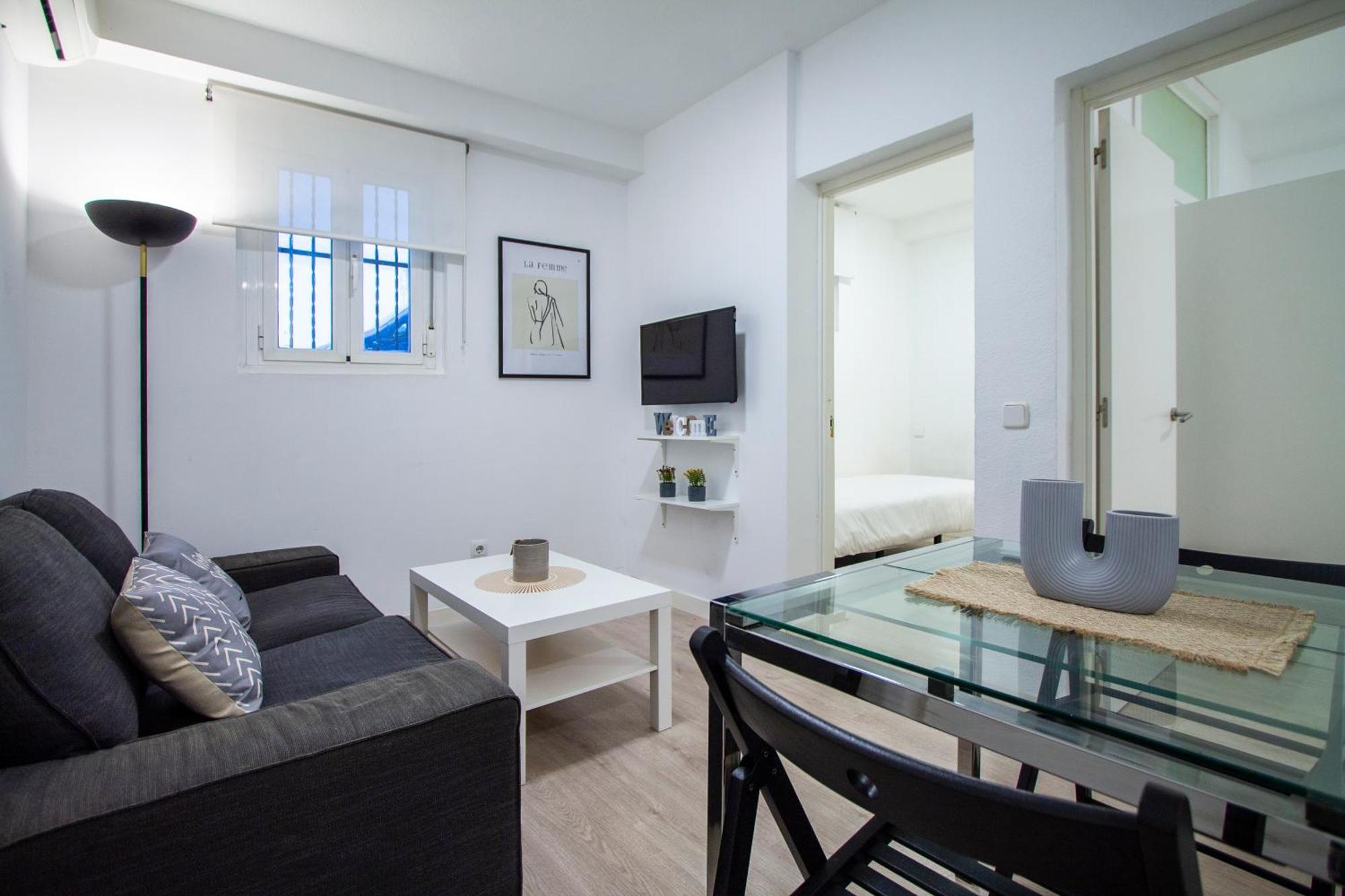Apartamentos Tetuan Sandino Madrid Exterior photo