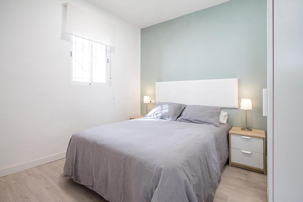 Apartamentos Tetuan Sandino Madrid Exterior photo