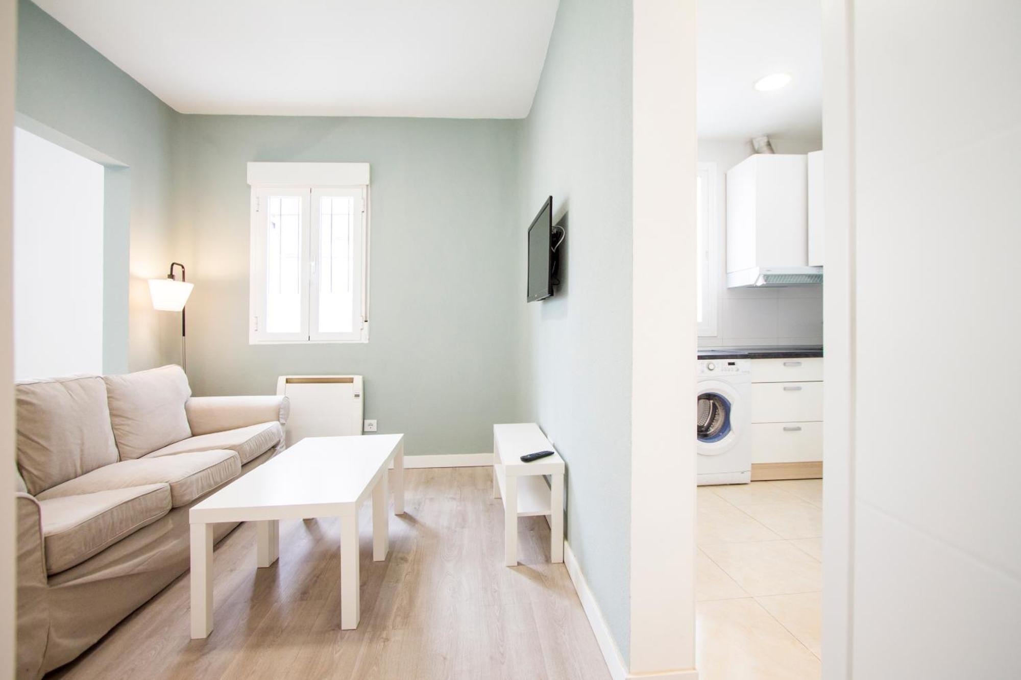 Apartamentos Tetuan Sandino Madrid Exterior photo